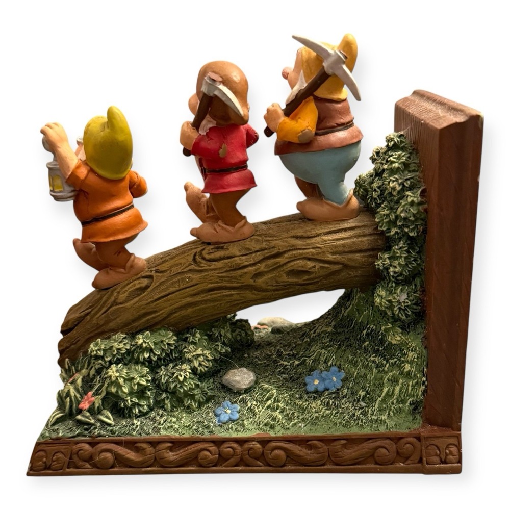 Bradford Exchange Snow White Heirloom Bookends End Pieces - Picture 7 of 11